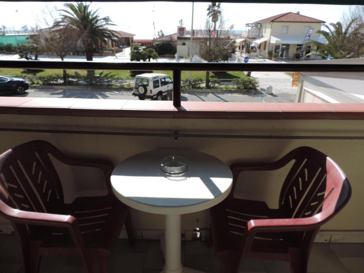 Biagiotti 3* Lido di Camaiore